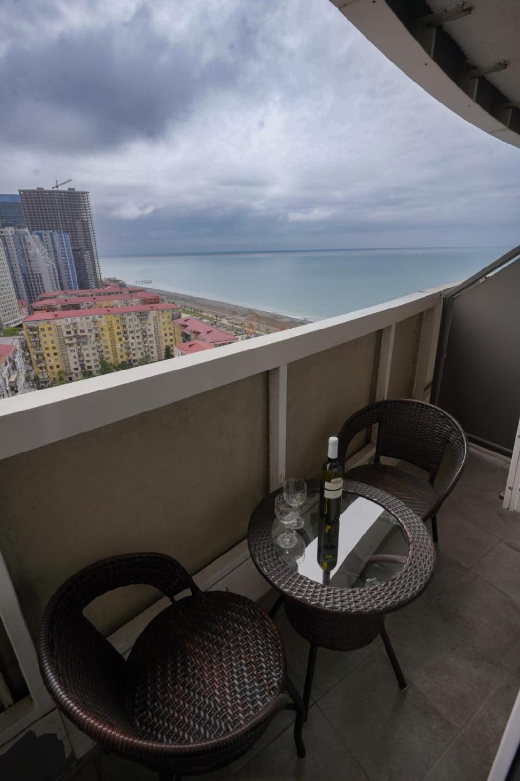 Apartment Orbi Dado Batumi Eksteriør bilde
