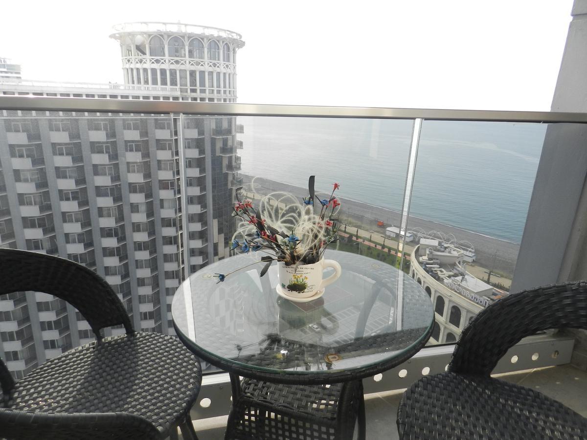 Apartment Orbi Dado Batumi Eksteriør bilde